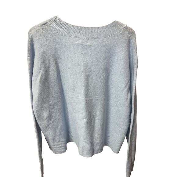 Universal Thread V Neck Sweater Womens L Blue Cashmere Like NWT - Picture 5 of 6